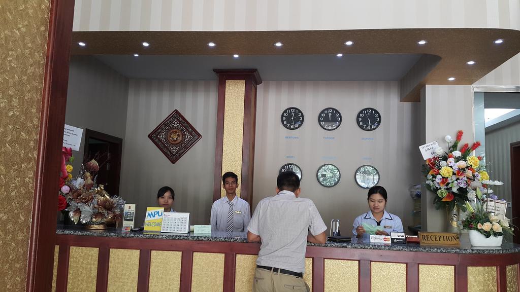 Sky Man Hotel Gyogon Bagian luar foto