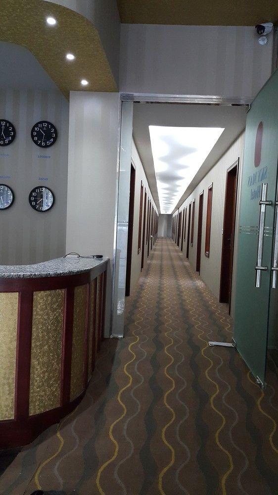 Sky Man Hotel Gyogon Bagian luar foto