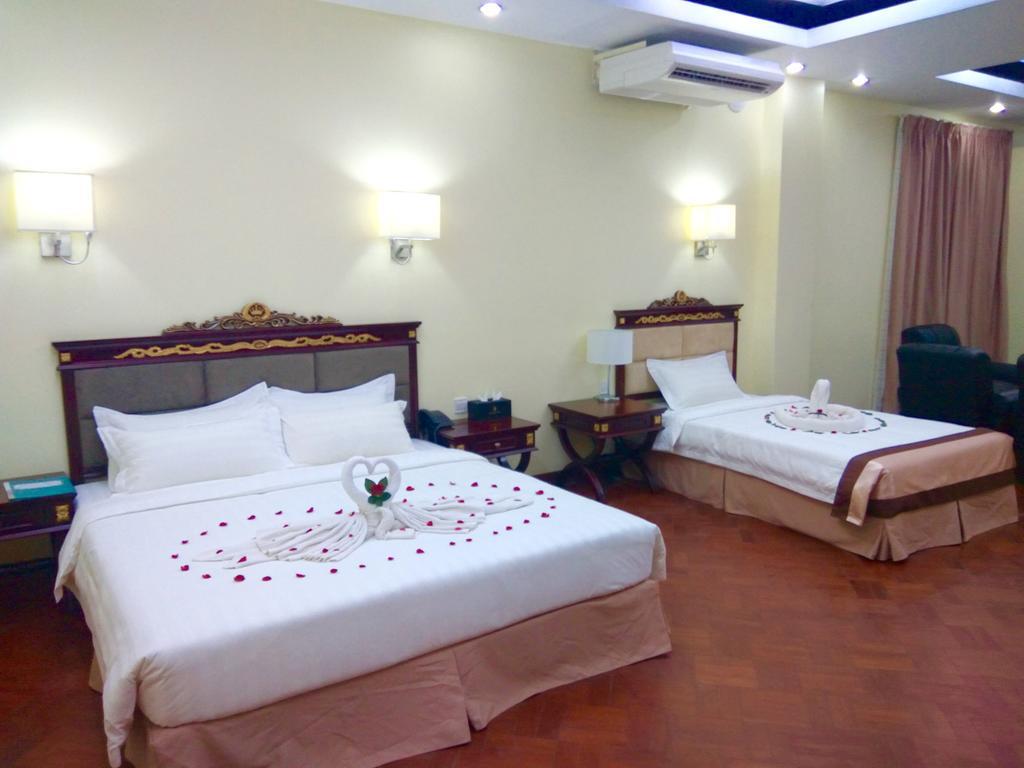 Sky Man Hotel Gyogon Bagian luar foto