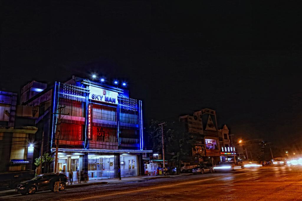 Sky Man Hotel Gyogon Bagian luar foto