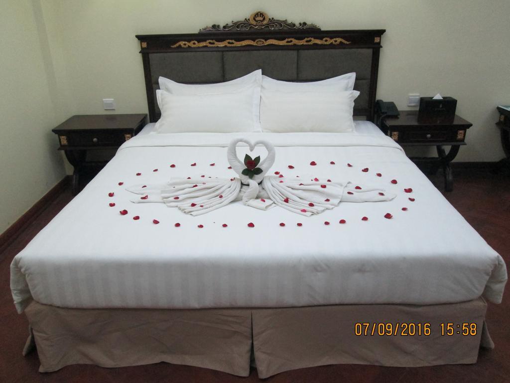 Sky Man Hotel Gyogon Bagian luar foto
