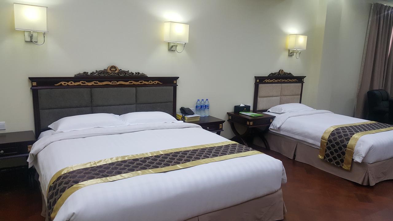 Sky Man Hotel Gyogon Bagian luar foto