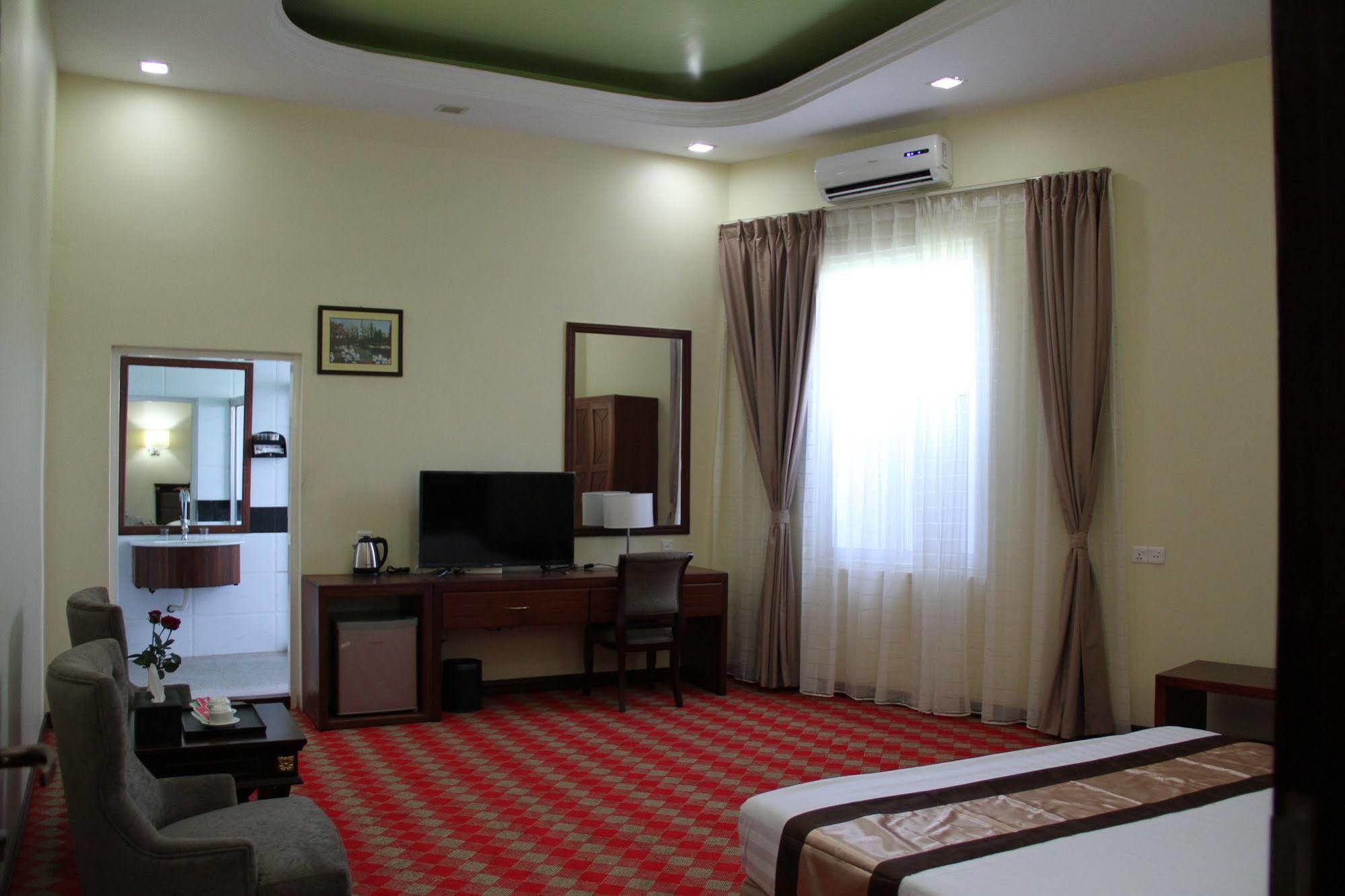 Sky Man Hotel Gyogon Bagian luar foto