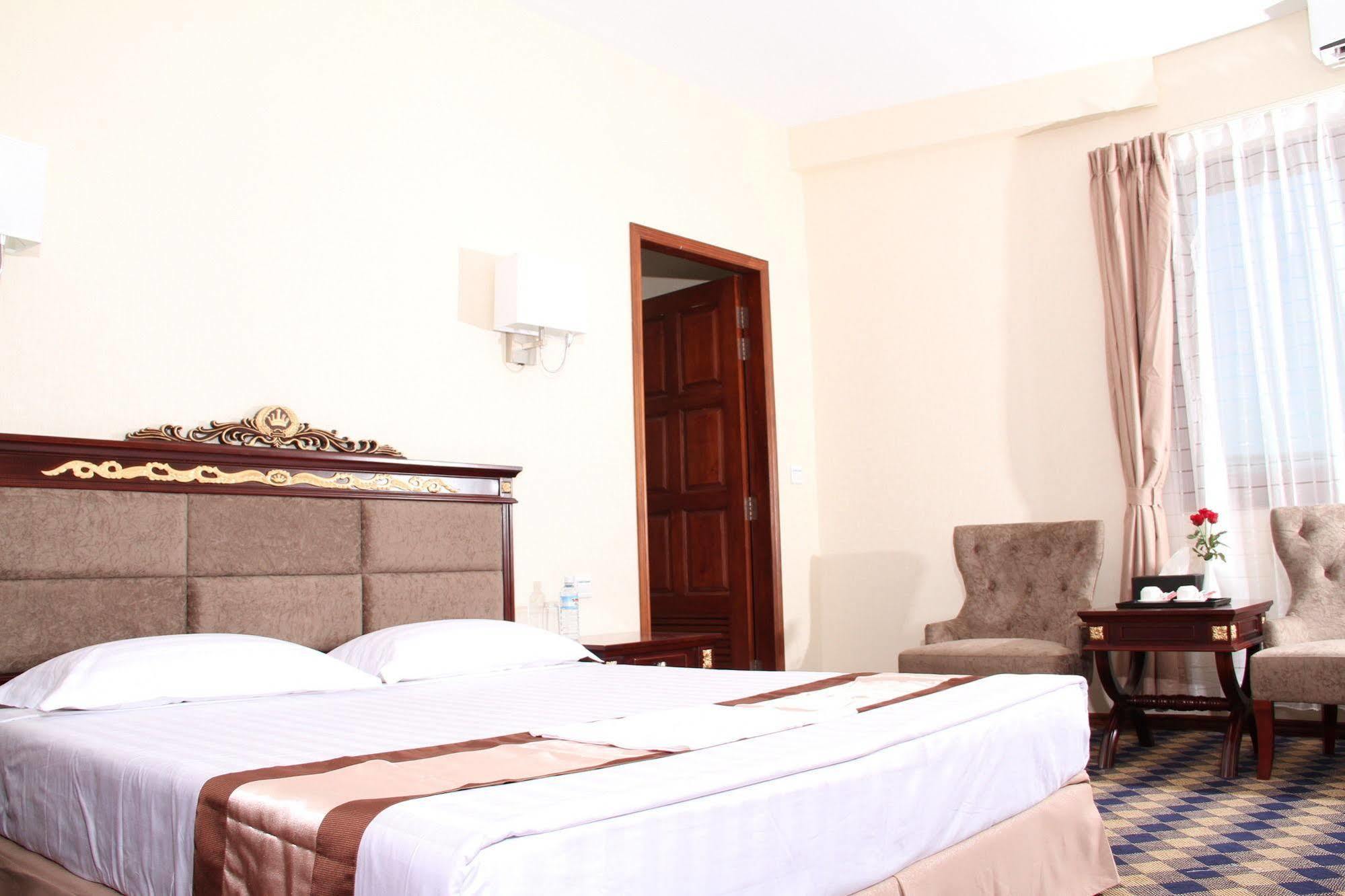 Sky Man Hotel Gyogon Bagian luar foto